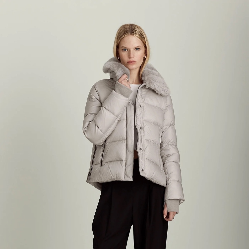 Dawn Levy Vera-Shearling size (s) in color (ice beige)